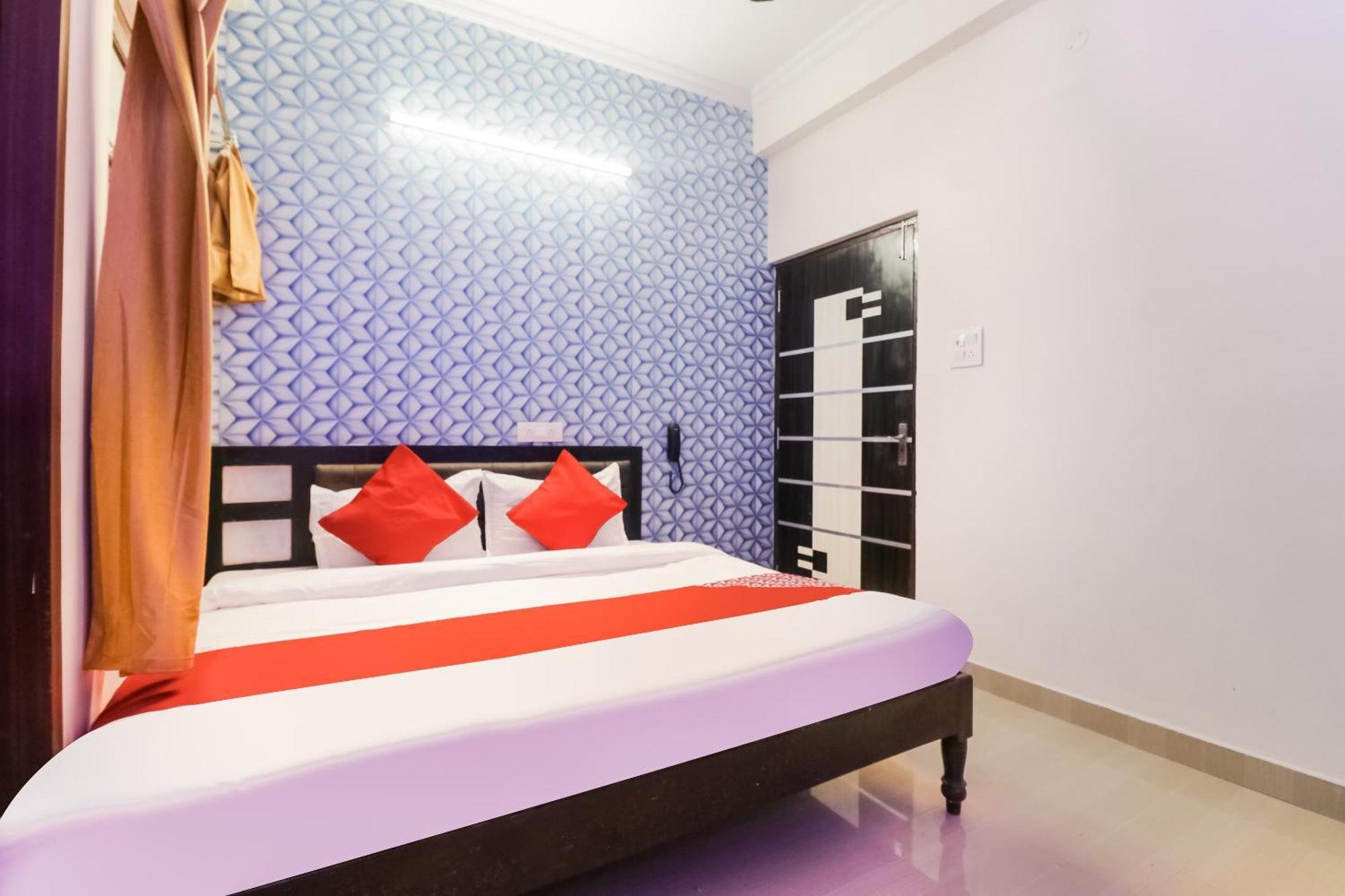 Super Hotel O Rs Inn Gorakhpur Exterior photo